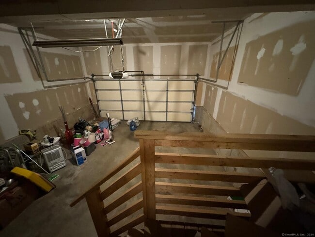 Building Photo - 59 Gilbert Ln