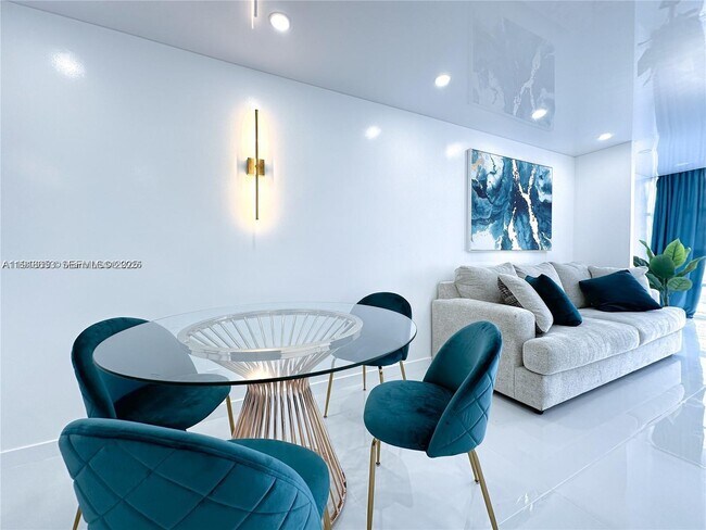 Building Photo - 501 Three Islands Boulevard