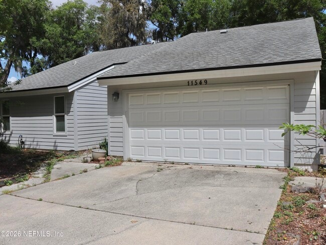 Building Photo - 11549 Kelvyn Grove Pl