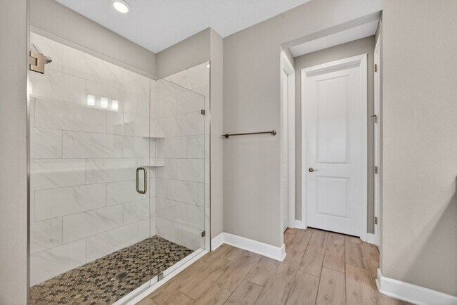 Building Photo - 85614 Fall River Pkwy