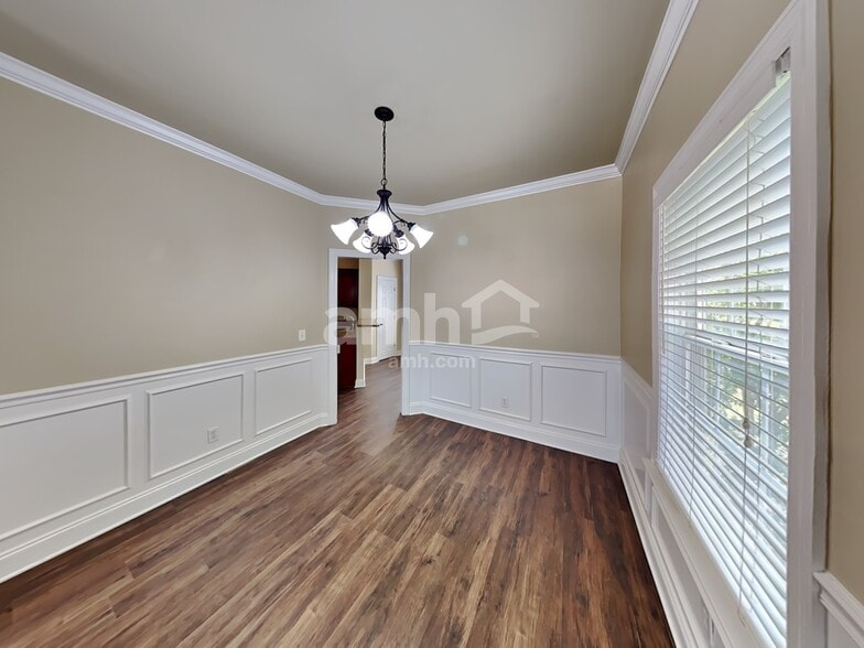 Building Photo - 3014 Waywood Dr