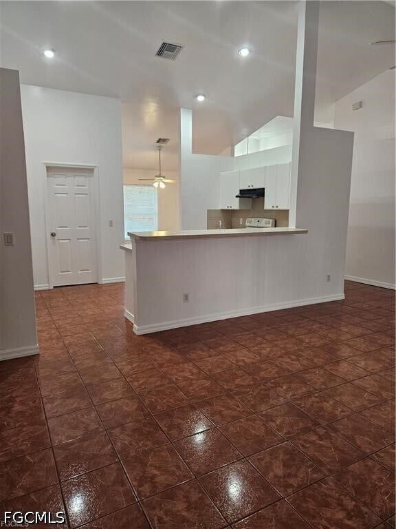 Building Photo - 2511 Sunniland Blvd