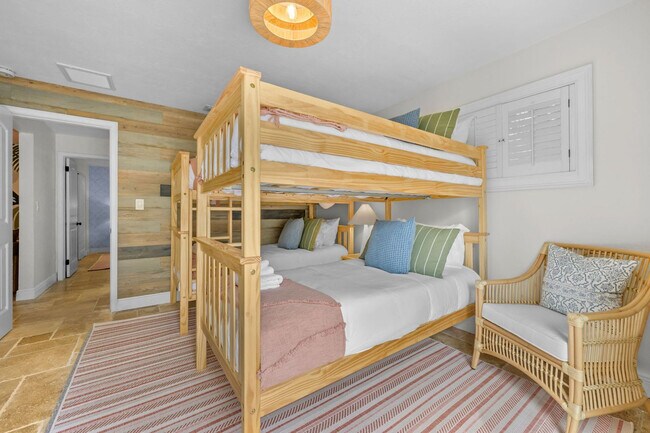 Building Photo - 13478 98th Ave