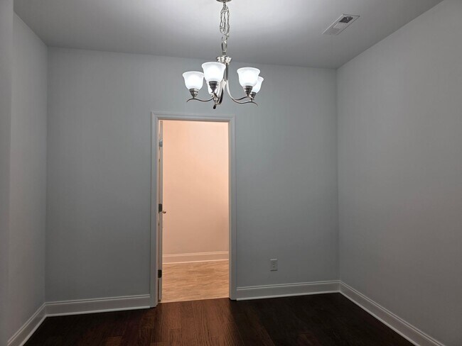 Building Photo - 3-Bedroom Townhome with Bonus Room & Resort-Style Amenities -No Pets