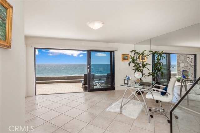 Building Photo - 99 Blue Lagoon
