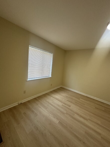 Building Photo - 4217 Chamberlayne Ave