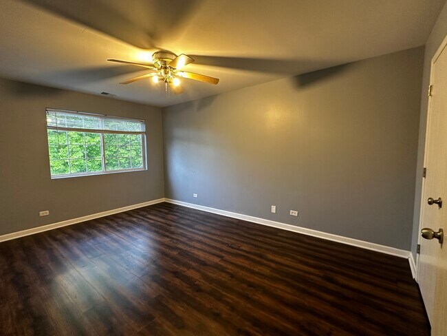 Building Photo - 1572 Normantown Rd
