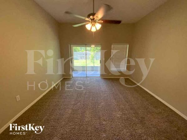 Building Photo - 2409 Wheeler Groves Dr