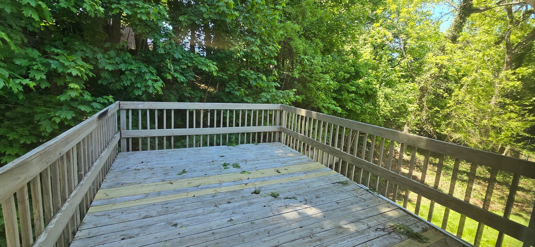 Back Deck - 153 Vernon Valley Rd