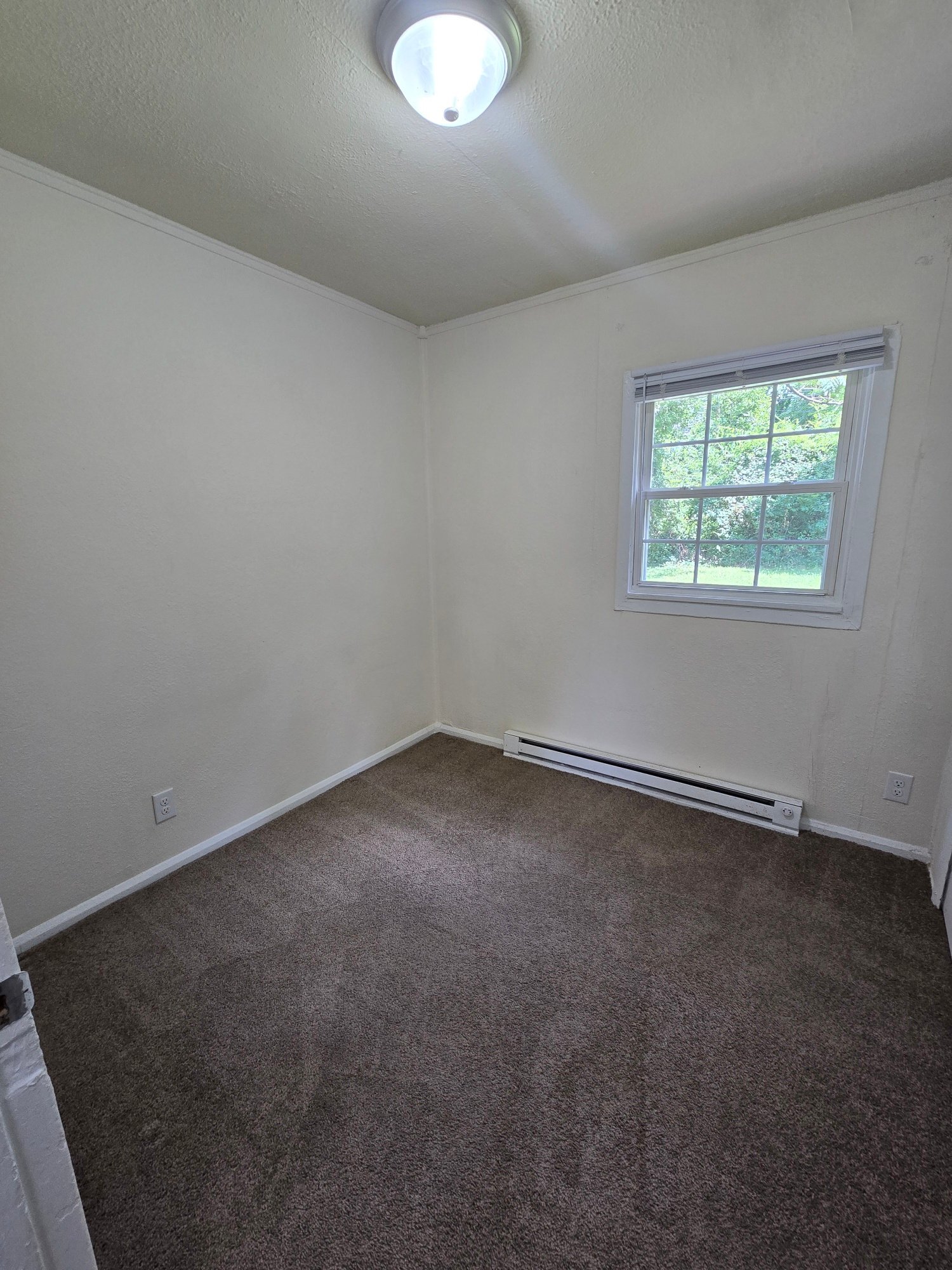 Building Photo - 1025 Bradley Ln