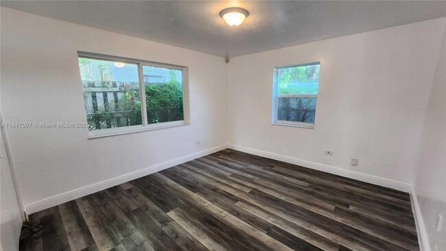 Building Photo - 164 NW 69th St