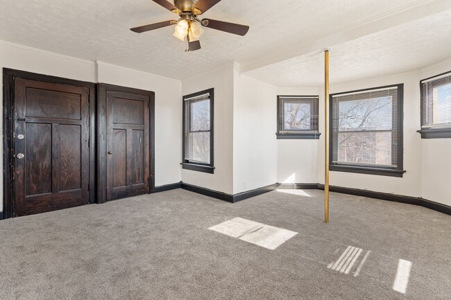 Building Photo - 1 Bedroom Affordable Housing Apartment