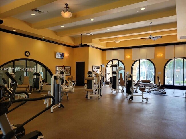Building Photo - 3020 NW 125th Ave