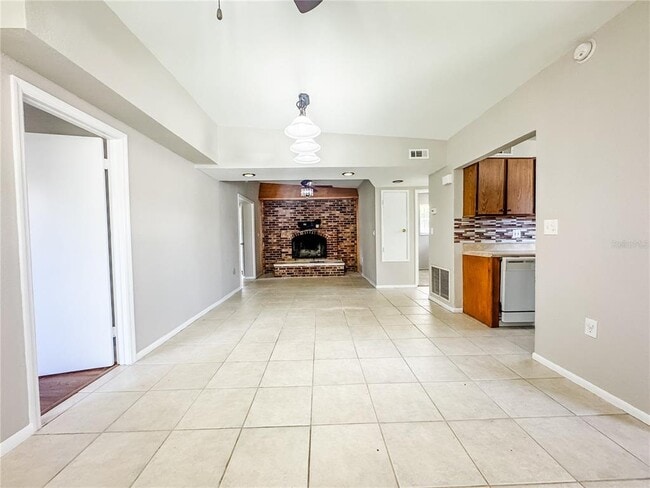 Building Photo - 8184 Rose Terrace