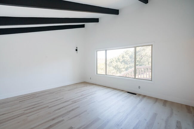Building Photo - 13140 Delson Ct