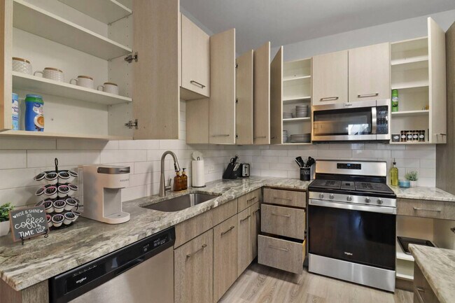 Building Photo - 28294 Ferry Rd