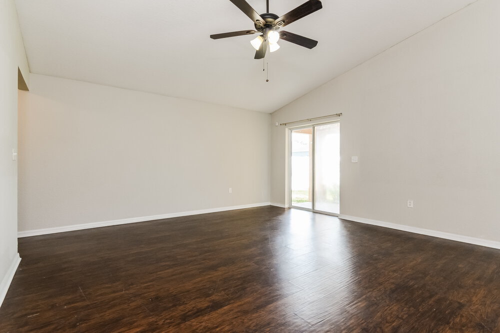 Building Photo - 2533 Bobby Lee Ln