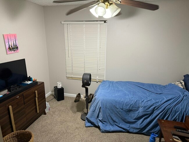 Building Photo - 5515 Country Dr