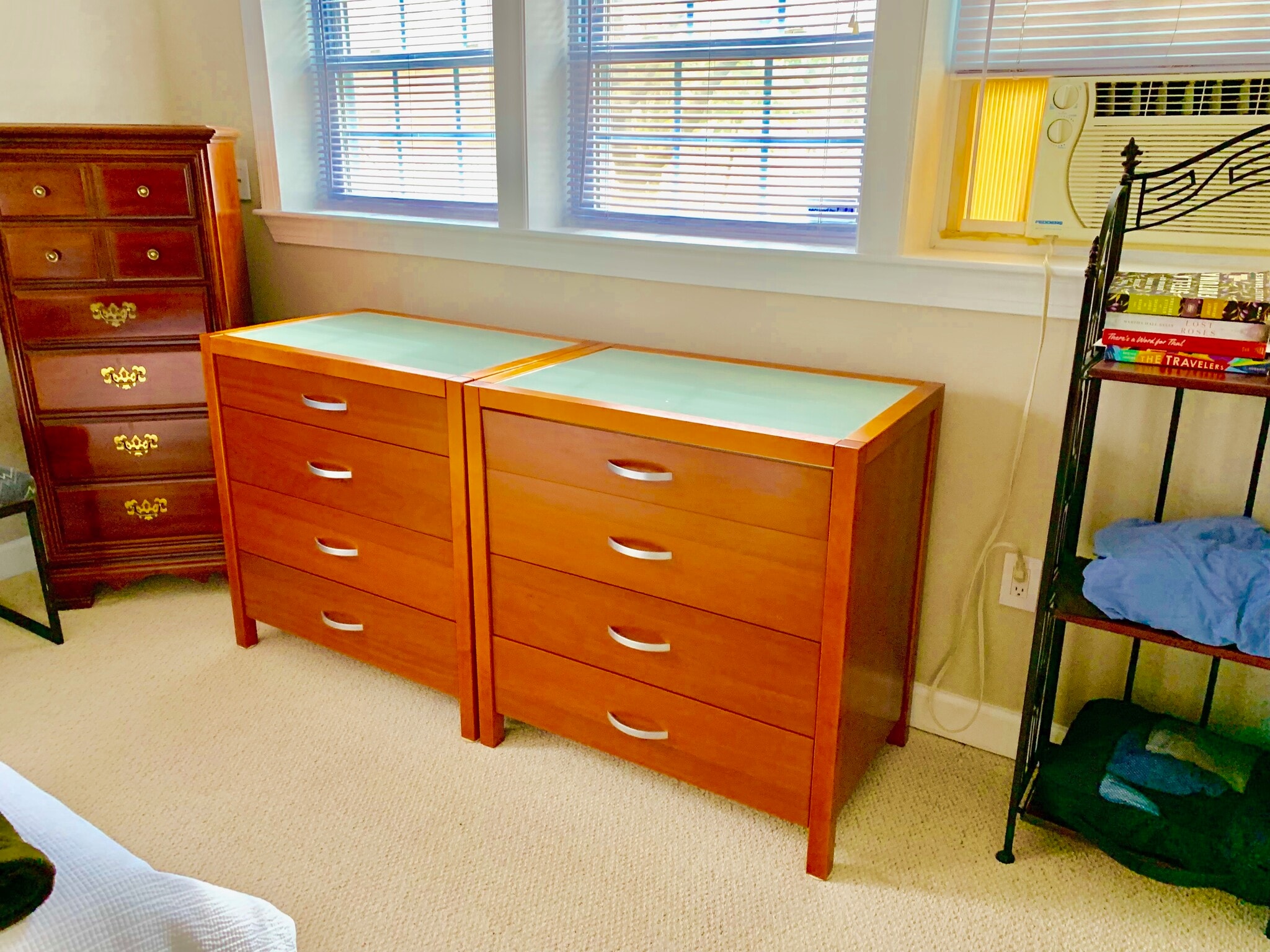 Building Photo - 3828 Cathedral Ave NW