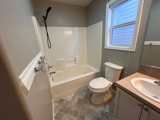 Building Photo - Experience Community in SE Corvallis