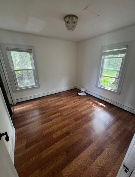 Building Photo - 47 E Gilson Ave