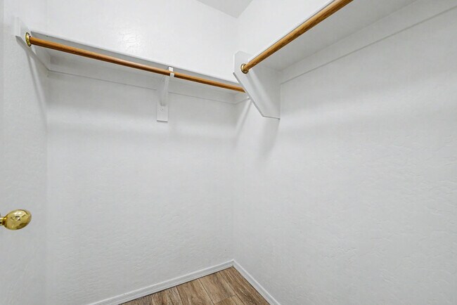 Building Photo - 4161 S Luiseno Blvd