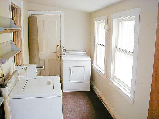 Building Photo - 112-114 Schuyler Place Ithaca