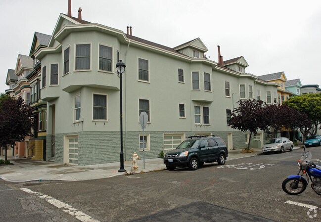 Primary Photo - 436 Hugo St