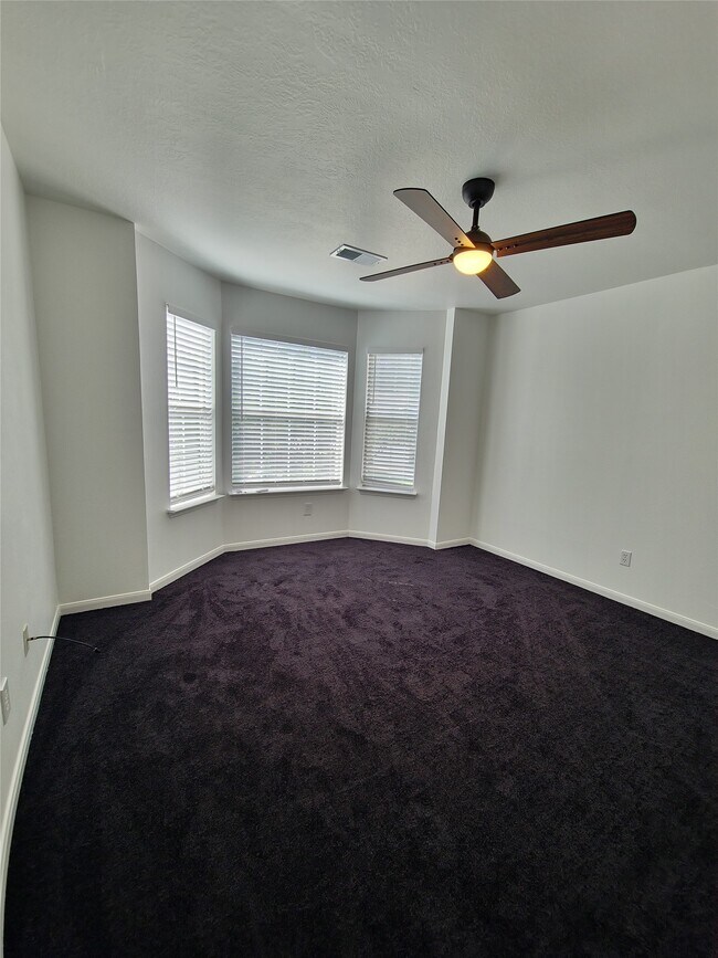 Building Photo - 69 S Spiral Vine Cir