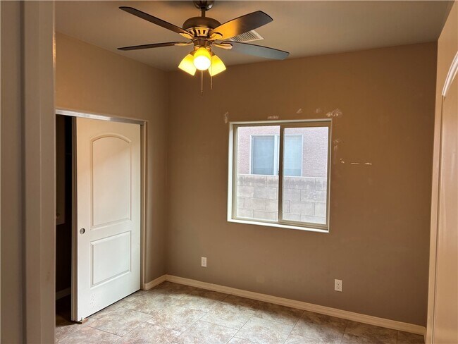 Building Photo - 3645 N Lomita St