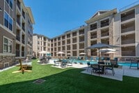 Building Photo - Heights West 11th