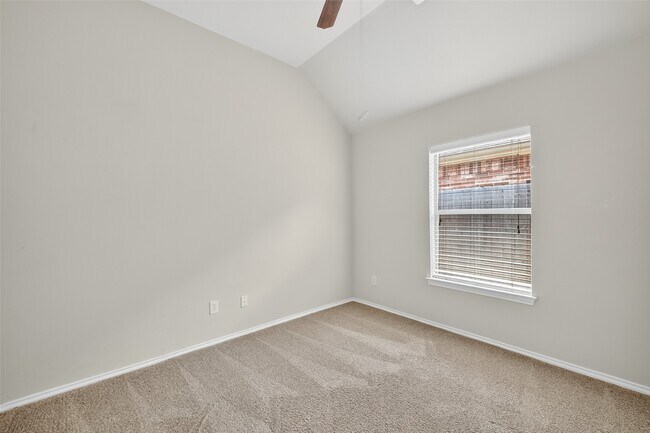 Building Photo - 17603 Burkhart Ridge Dr