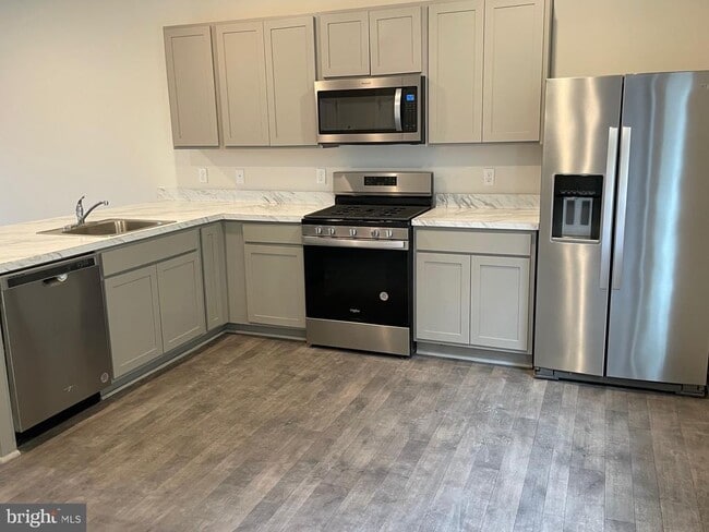 Building Photo - 405 Wood Duck Dr