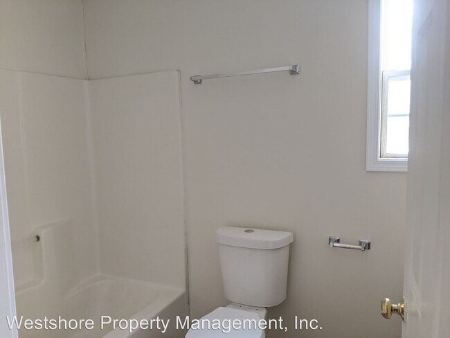 Building Photo - 5 br, 2.5 bath House - 2331 McCracken St