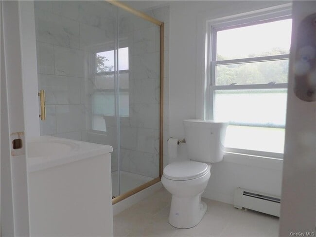 Building Photo - 47 E Main St