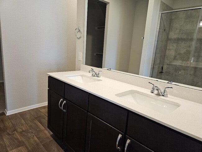 Building Photo - 162 Hayloft Ln