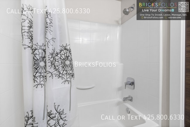 Building Photo - 521 Glacier Walk SE