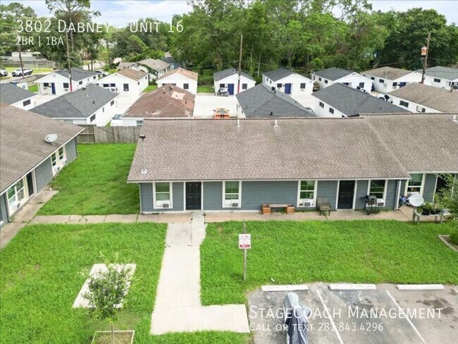 Building Photo - 3802 Dabney-Unit 16