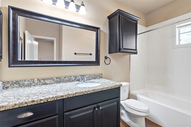 Building Photo - 113 Armored Ave