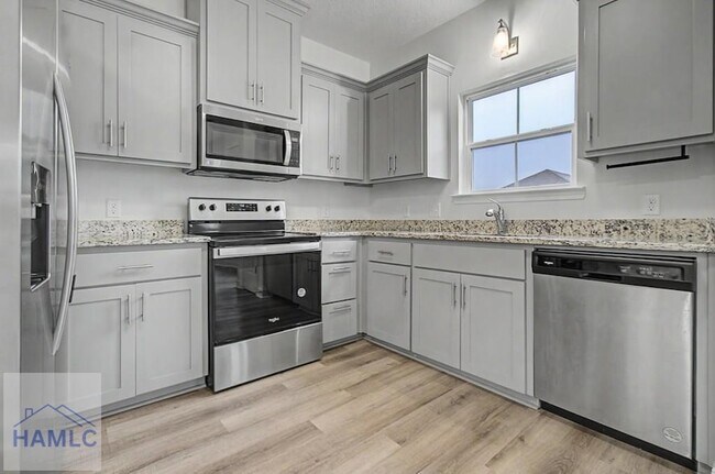 Building Photo - 1246 Grayson Ave