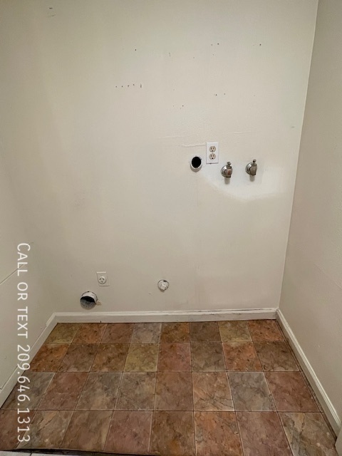 Building Photo - 2928 Whittier Ct