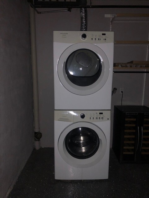 Building Photo - 2541 6th St