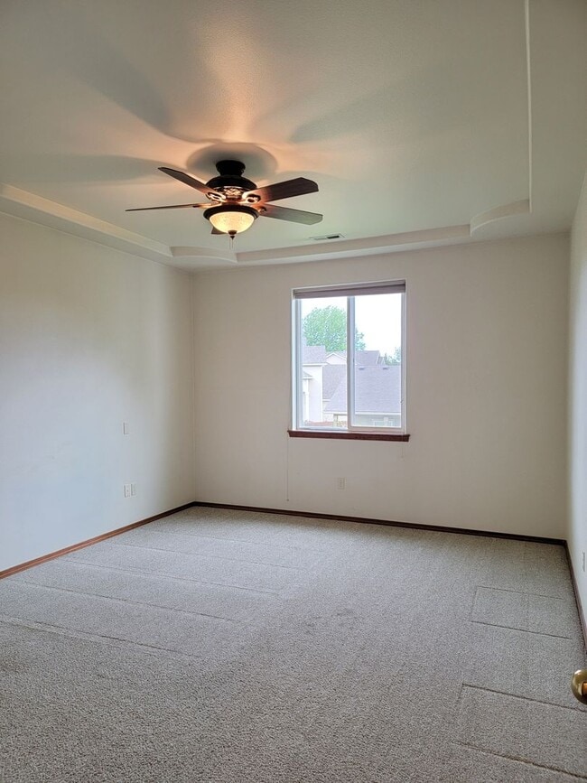 Building Photo - South Richland Rambler for Rent