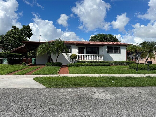 Primary Photo - 7845 SW 19th St