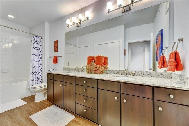 Building Photo - 1900 Barton Springs Rd