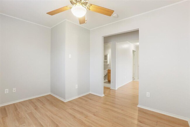 Building Photo - 15204 Drusilla's Dr