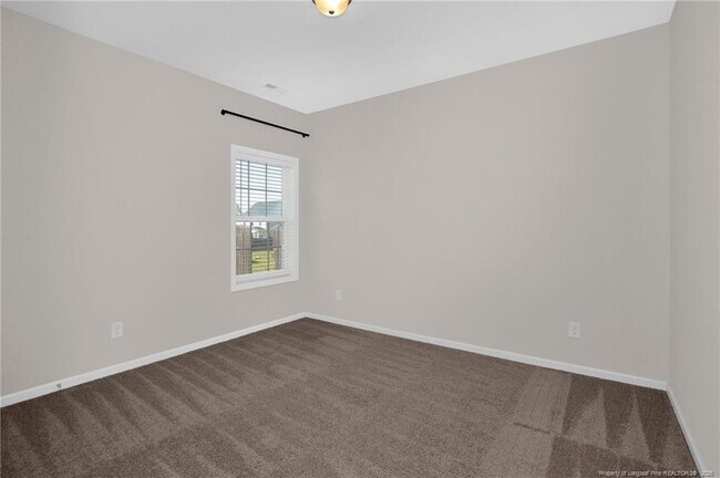 Building Photo - 2346 Spinning Wheel Rd