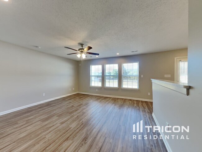 Building Photo - 3622 Evanston Way