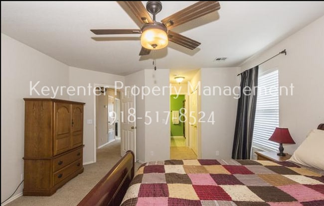 Building Photo - 3 Bed | 2.5 Bath in Jenks!