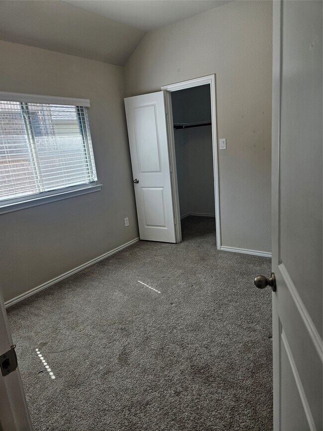 Building Photo - 21131 Armstrong County Dr